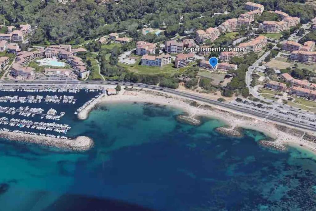 Sea-View - Wifi - Parking Apartment Six-Fours-les-Plages Luaran gambar